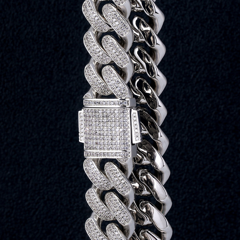 Cadena Cubana Icehoop de 18 mm en Oro Blanco y Diamantes
